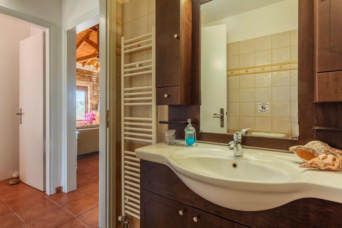 Mani'S Aura Seaside-Spacious Summer Retreat Kotronion  Εξωτερικό φωτογραφία