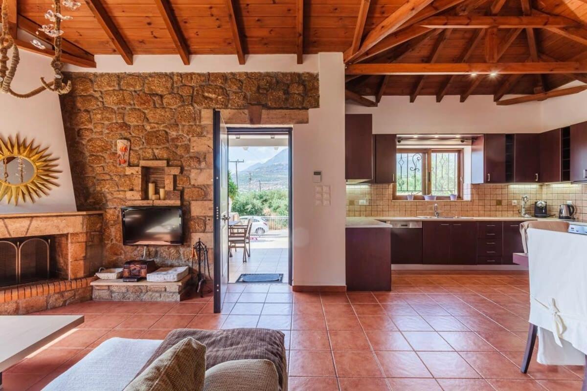 Mani'S Aura Seaside-Spacious Summer Retreat Kotronion  Εξωτερικό φωτογραφία